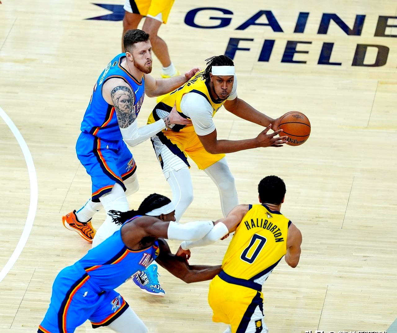 热火翻盘篮网,克莱统治全场的简单介绍 热火翻盘篮网,克莱统治全场的简单介绍