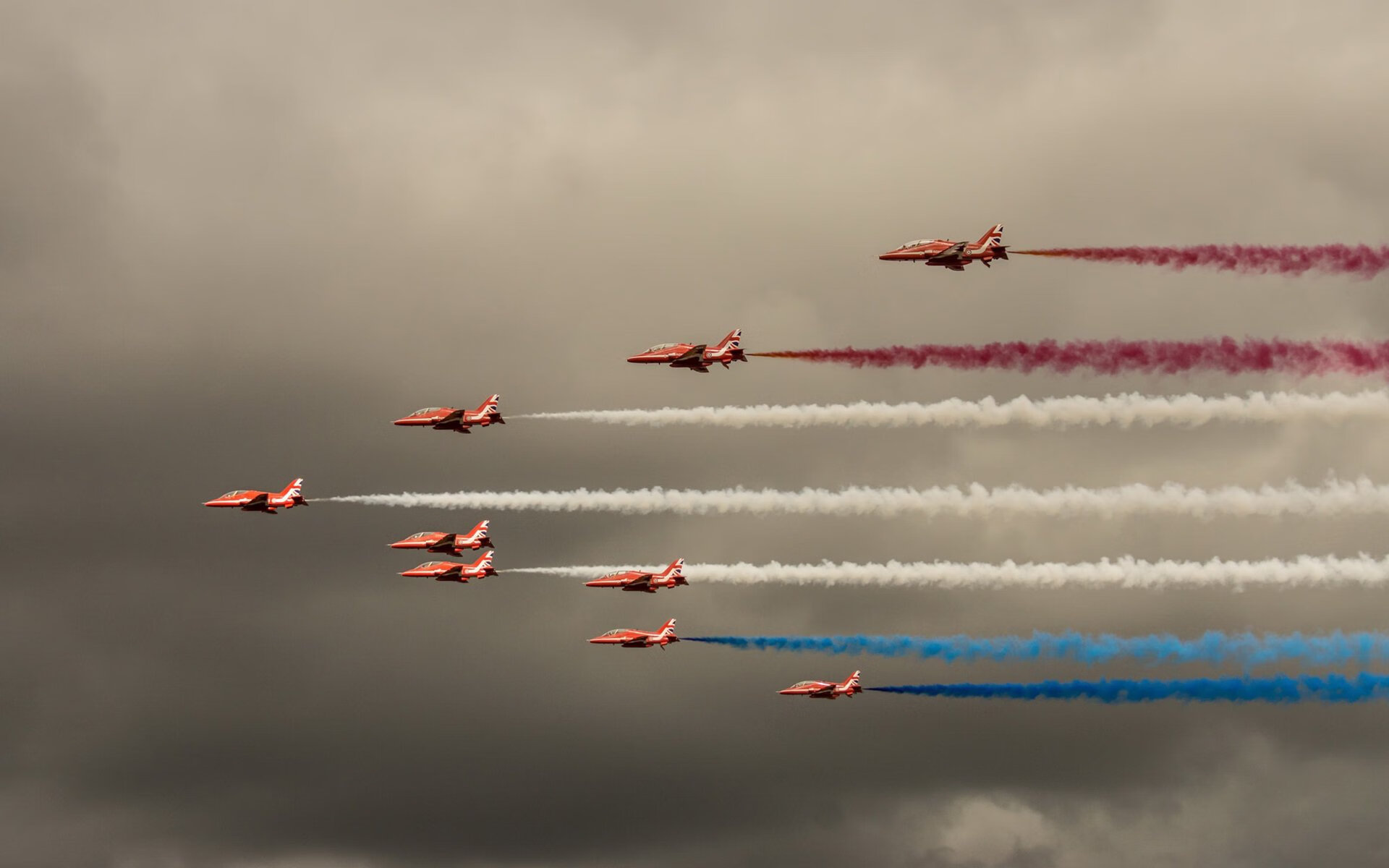 一剑封喉，德布劳内终成关键先生，阿根廷绝杀卡塔尔震撼全球