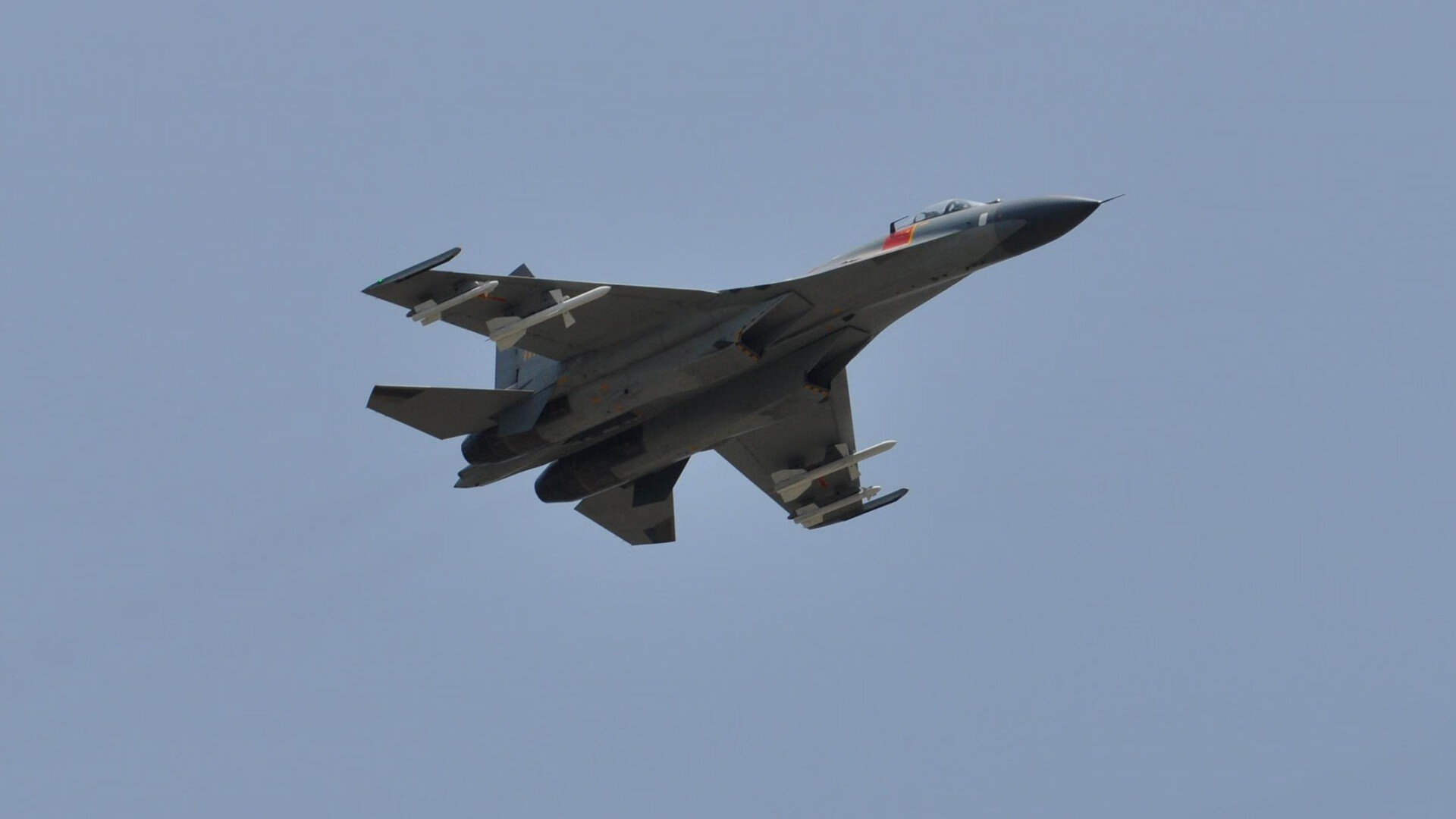 烽火连天，尤文图斯与AC米兰上演意甲焦点战，远隔重洋的76人队同日完胜尼克斯