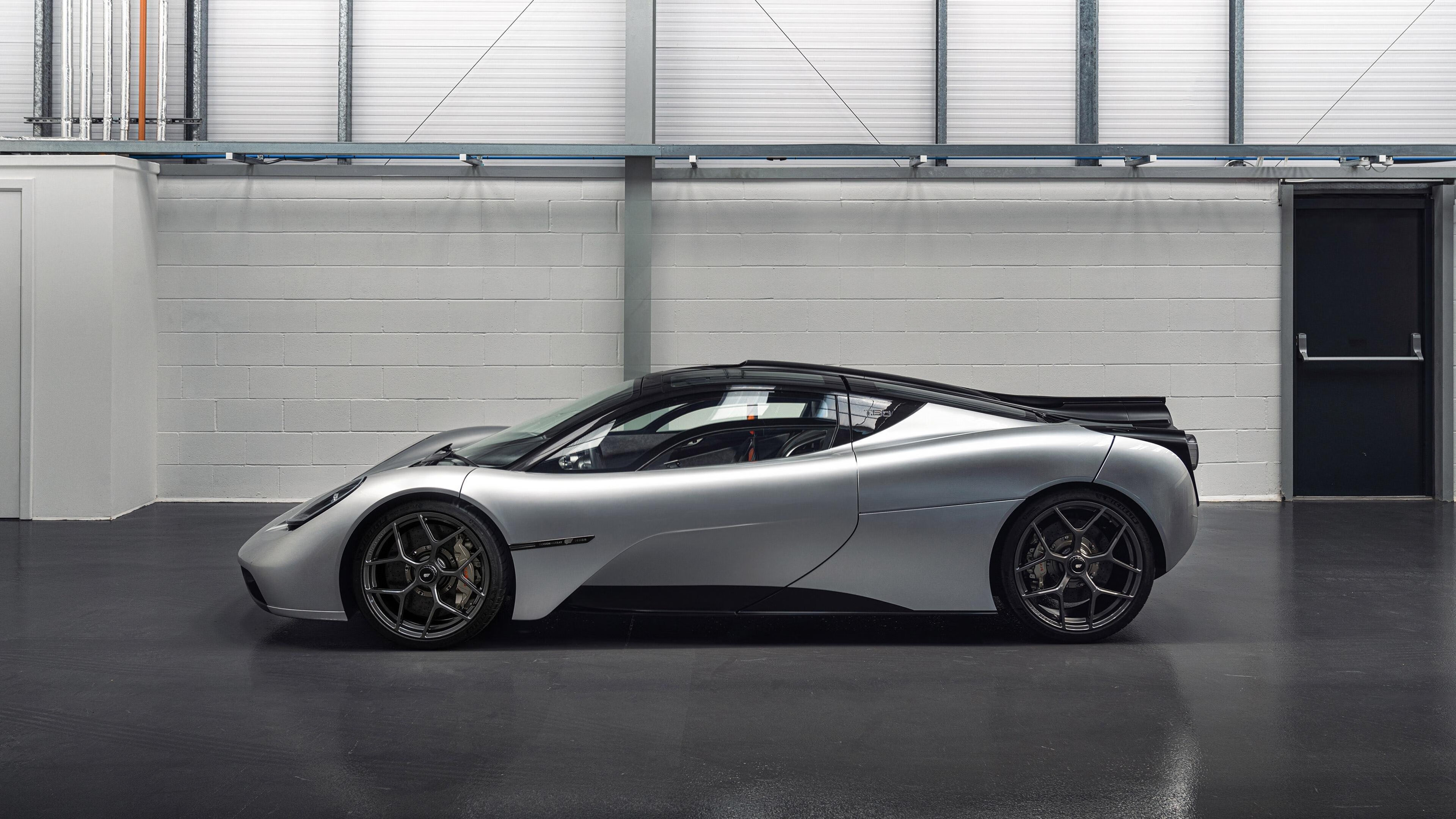 总决赛巅峰对决,快船血拼尼克斯,杰伦格林接管比赛创奇迹