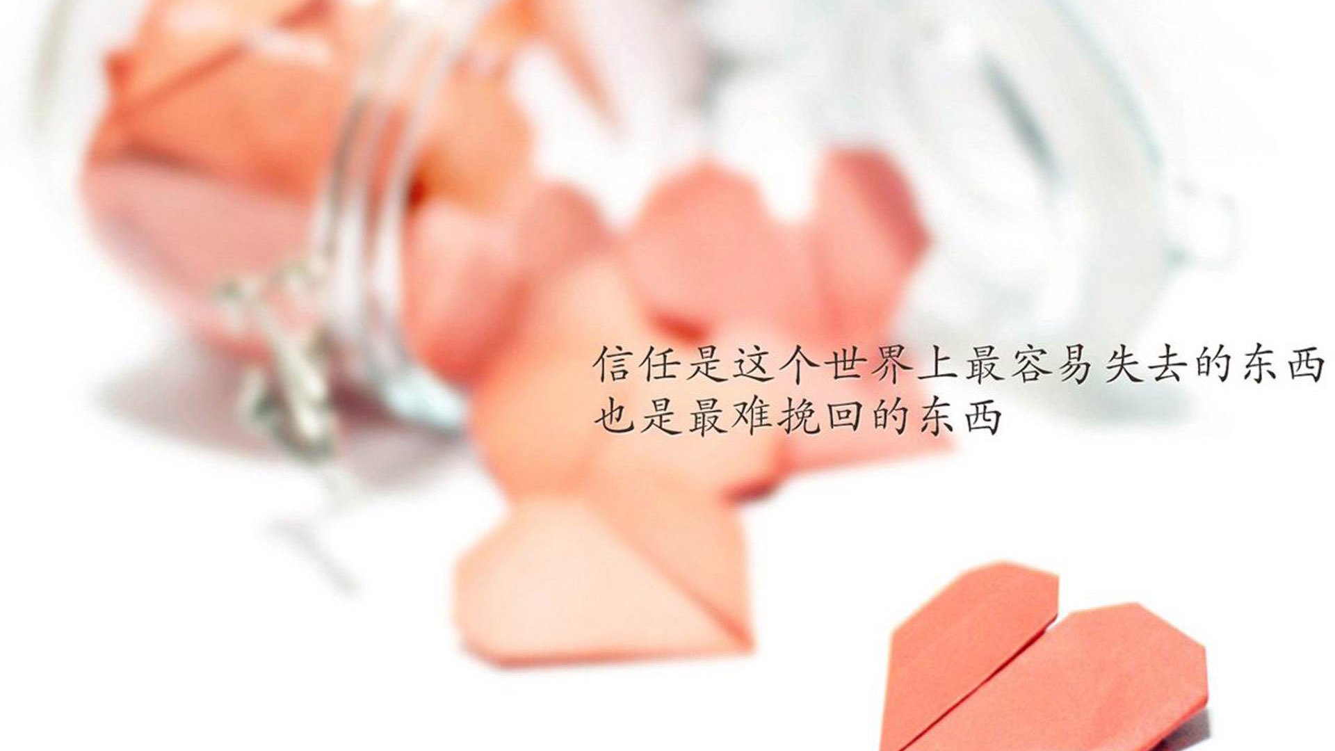 开云体育中国-绿茵烽火连天起，法比尼奥爆发点燃巴黎，铁蹄正面击溃北美寒流