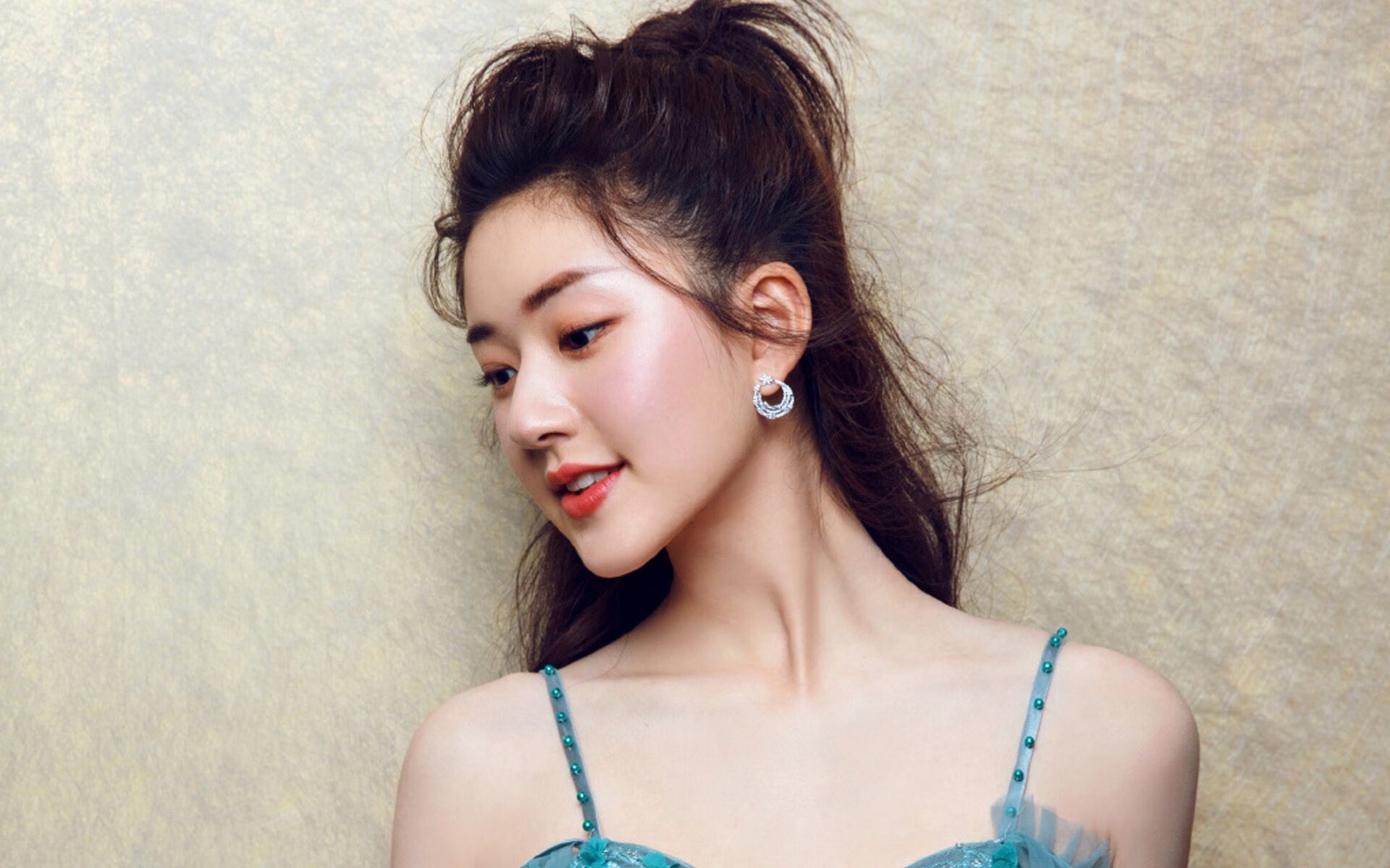 亚洲足球分水岭，李刚仁的冠军级表现，照见我们与世界的距离