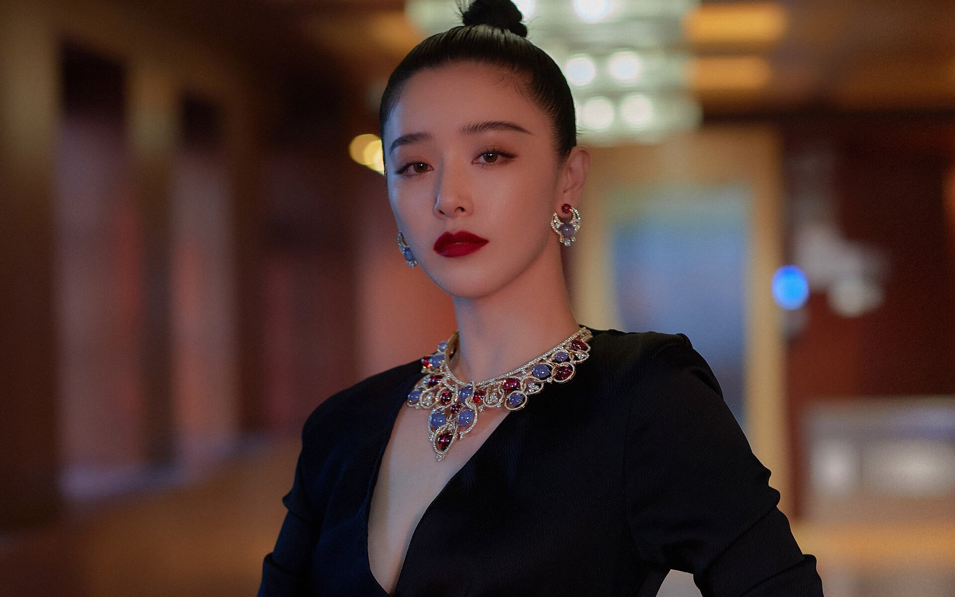 开云体育APP下载-在嘘声与世界之间，为何奥纳纳的舞台，越大越强？